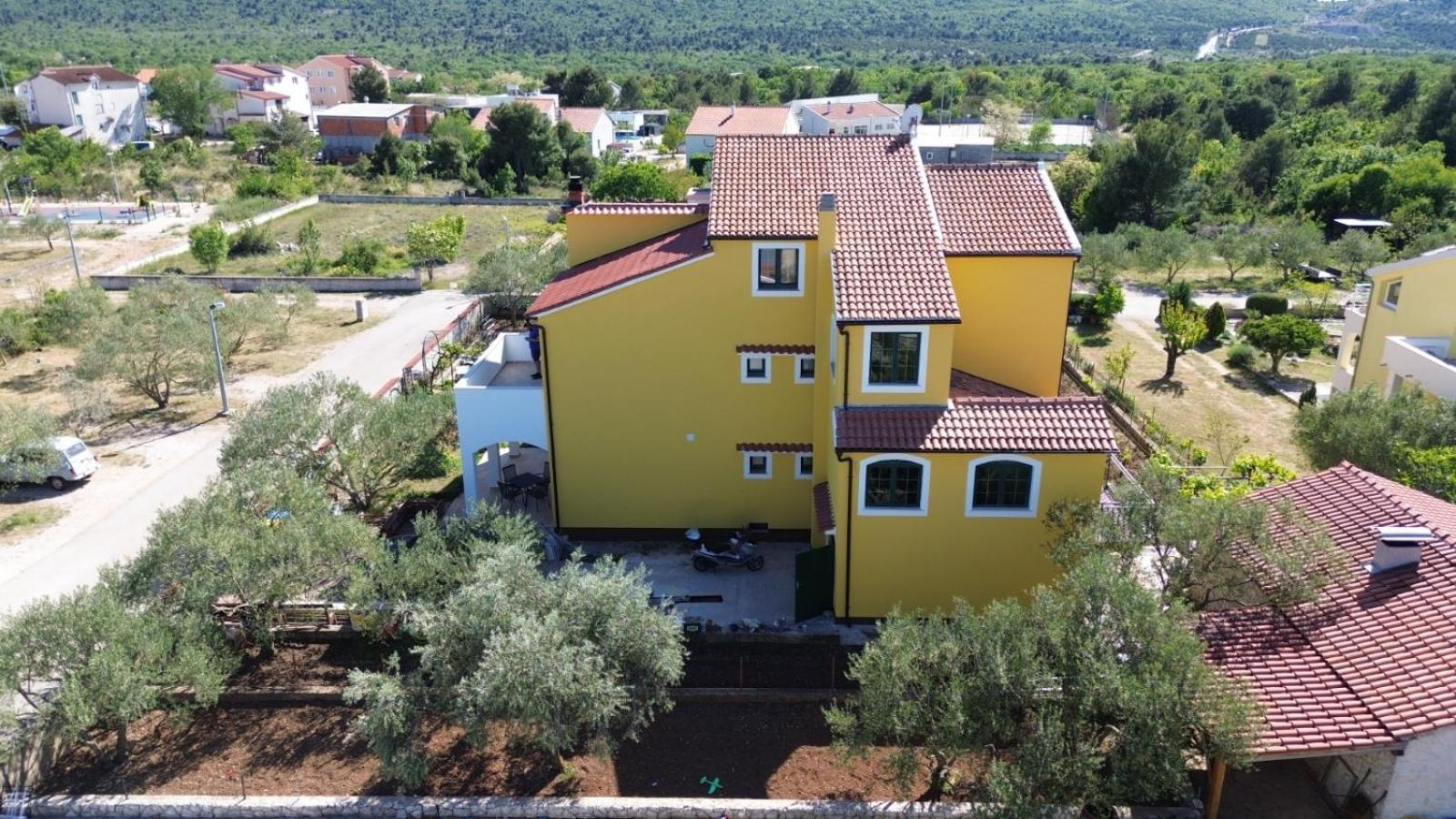 Krka Ivan Lozovac Bagian luar foto