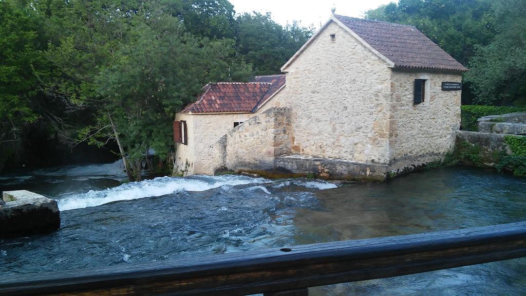 Krka Ivan Lozovac Bagian luar foto